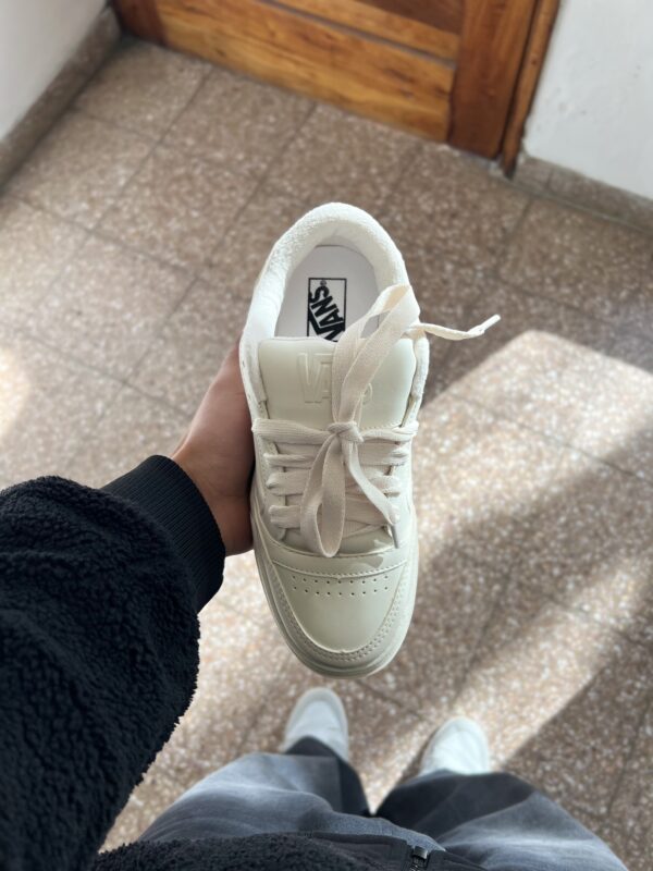 Vans Super Luxo Crema