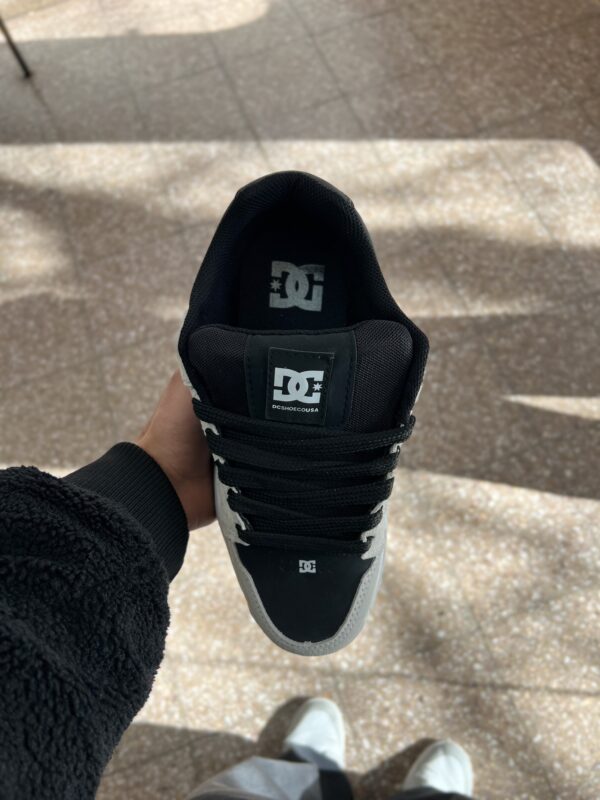 DC white gamuza