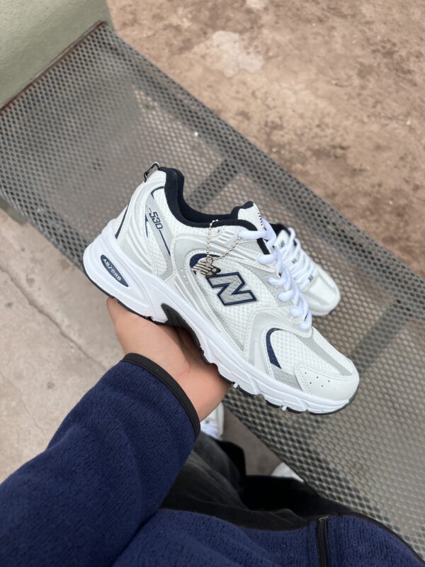 New Balance 530