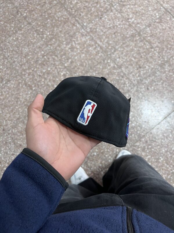 Gorra cerrada NBA