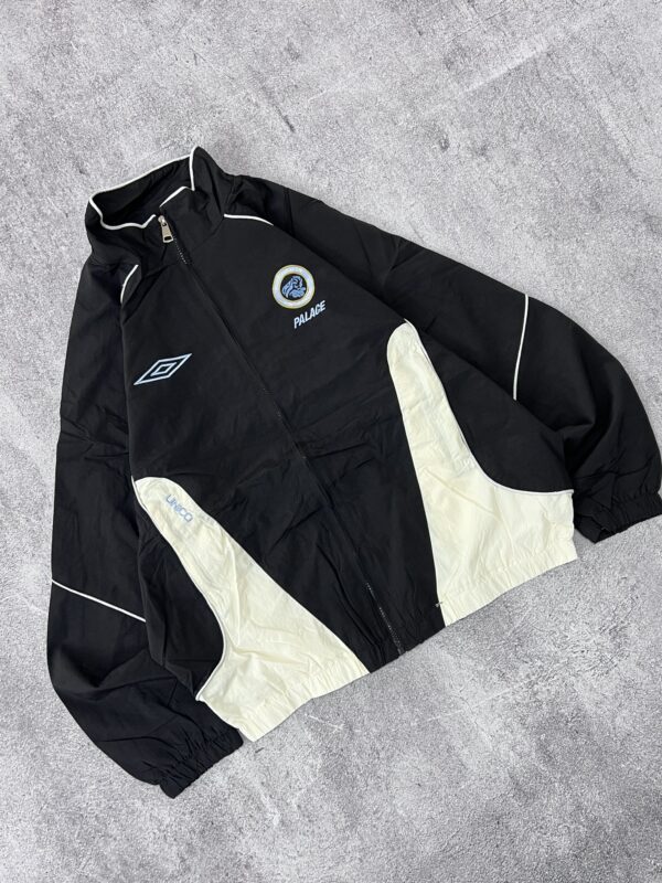 Campera Rompeviento "Palace"