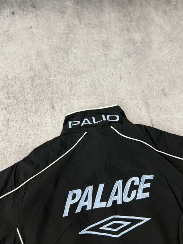Campera Rompeviento "Palace"